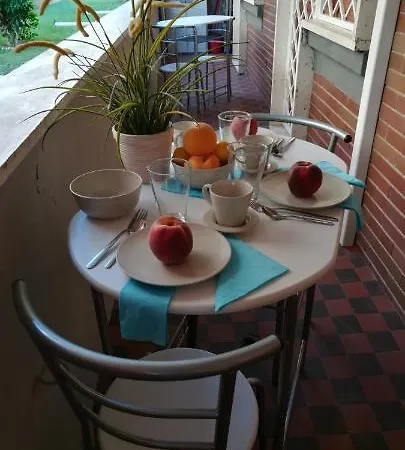 Comforthouse Plus Lido di Ostia Esterno foto